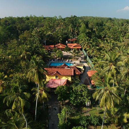 Resort Like No Other Uggalboda ภายนอก รูปภาพ