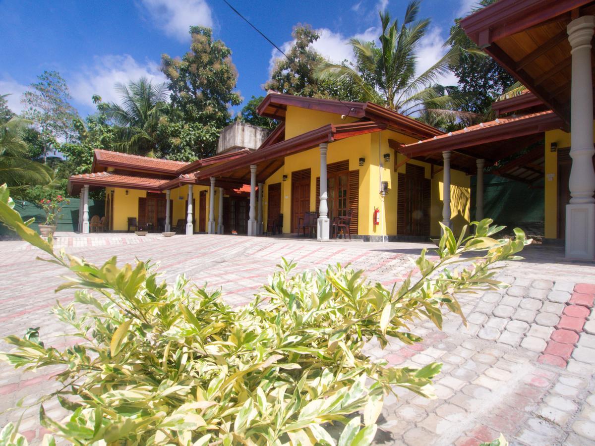 Resort Like No Other Uggalboda ภายนอก รูปภาพ